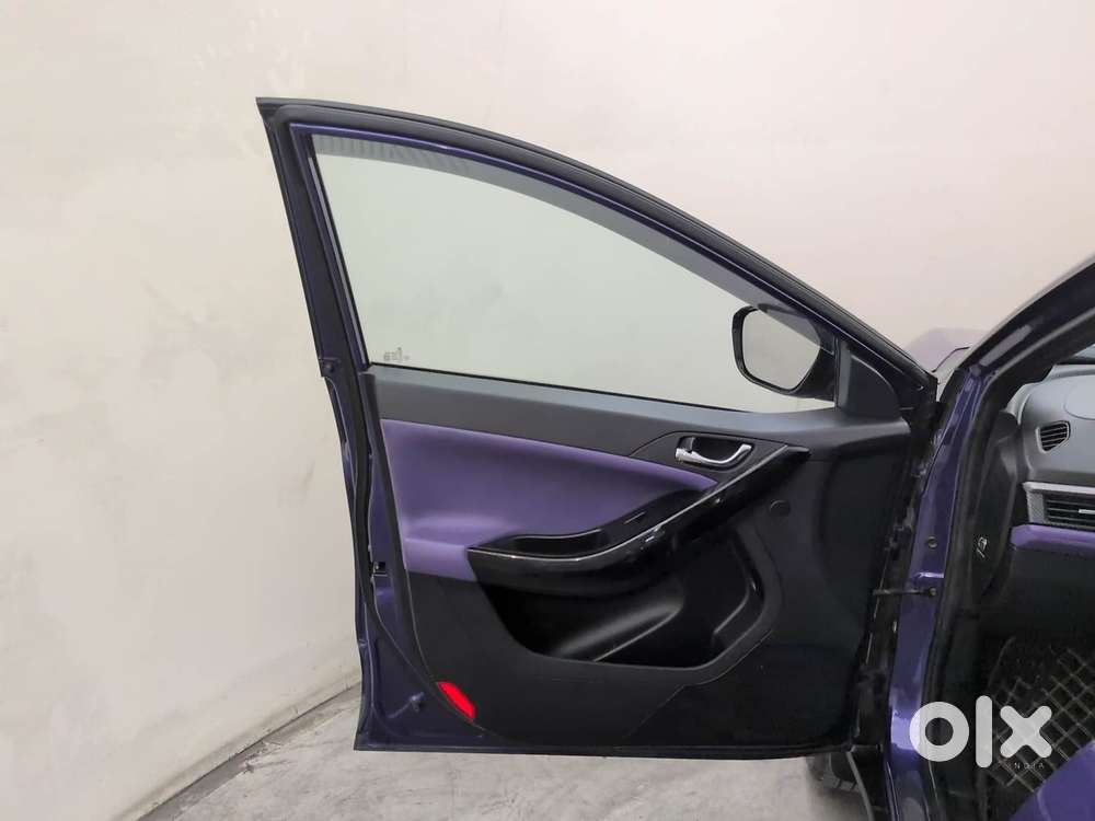 Tata Nexon Fearless Plus S Purple 1.2 Revotron Petrol 7dca Dual Tone..
