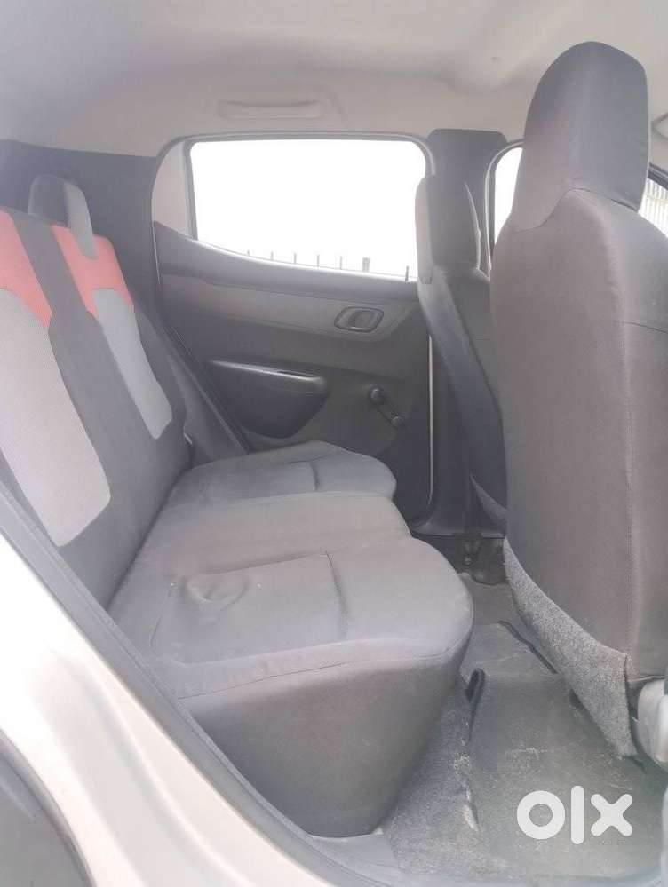 Renault KWID 1.0 RXT AMT Opt, 2016, Petrol