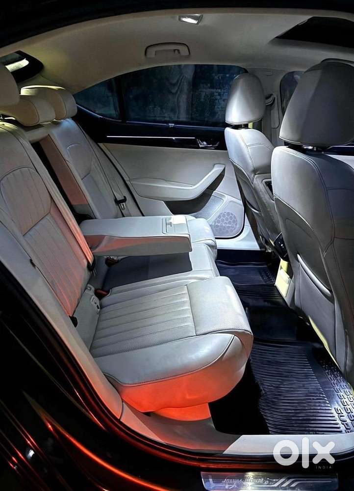 Skoda Superb 2018 Diesel L&k With Sunroof, 2 Owner, 74700 Km Driven