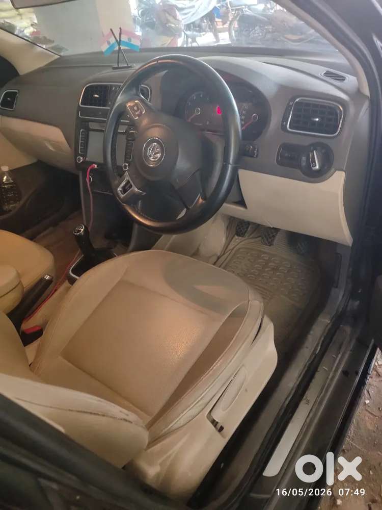Volkswagen Vento Highline 2012 Petrol Manual
