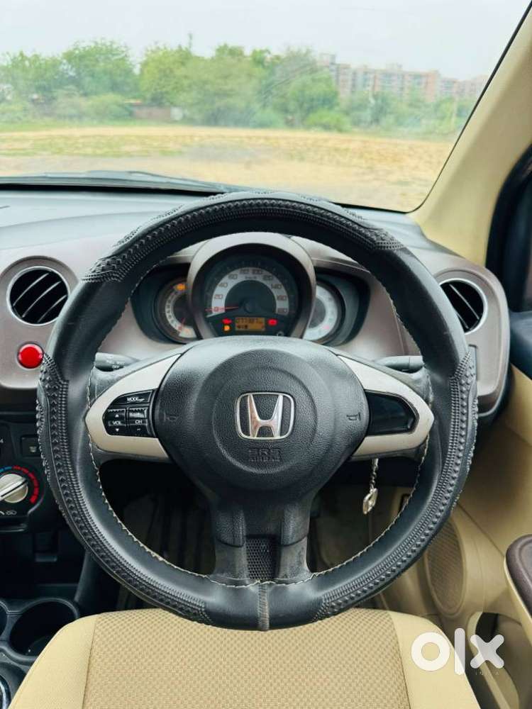 Honda Brio Vx Mt, 2013, Petrol