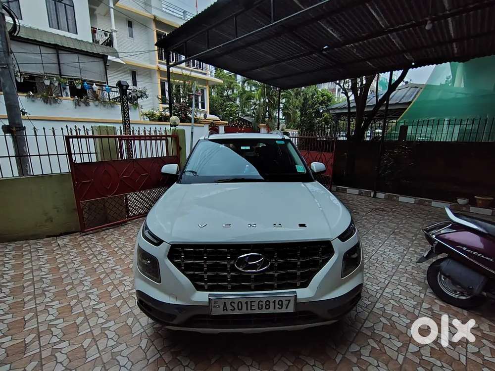 Hyundai Venue Turbo Manual 2019