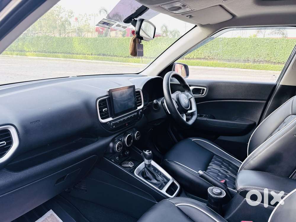 Hyundai Venue 1.0 Sx (o) Turbo Dct, 2020, Petrol