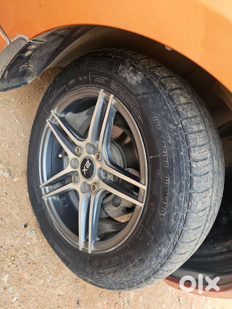 Tata Tiago 1.2 Revotron Xta, 2018, Petrol