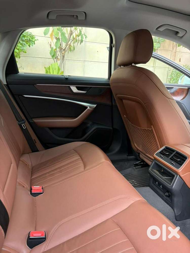 Audi 2022 Petrol Automatic - Superb