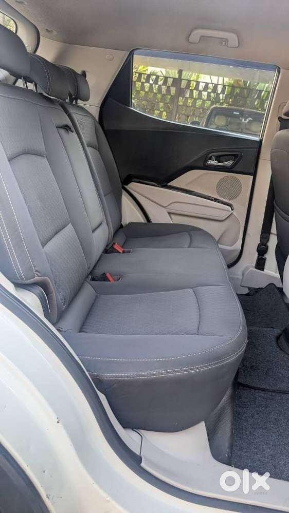 Mahindra Xuv300 W8 Diesel, 2020, Diesel