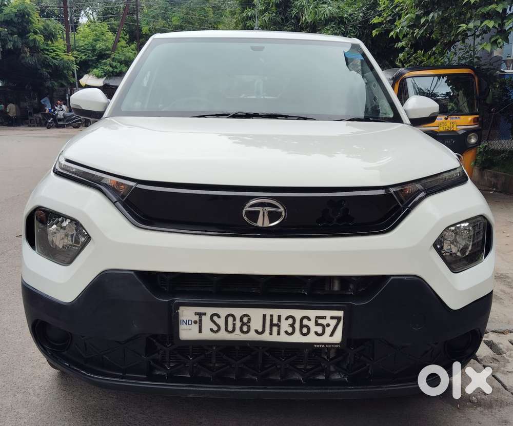 Tata Punch Adventure Amt, 2022, Petrol
