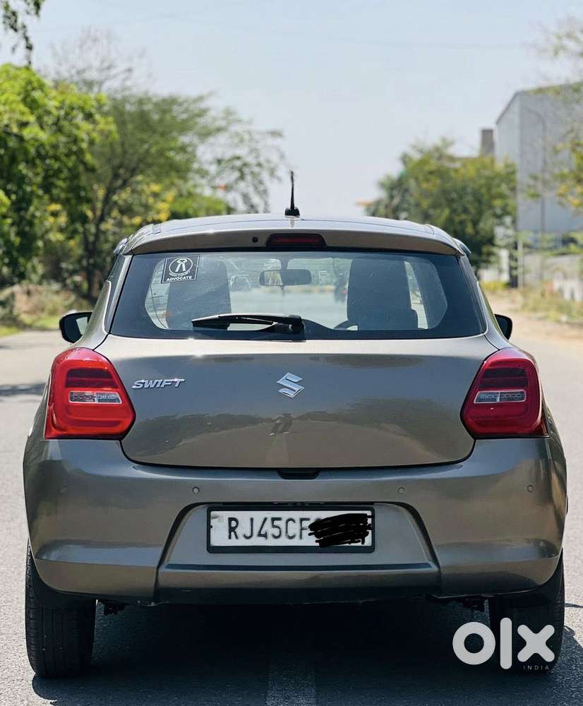 Maruti Suzuki Swift Vvt Zxi, 2018, Petrol
