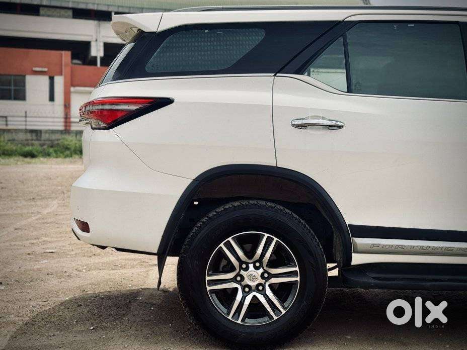 Toyota Fortuner 4x2 At 2.8 Diesel, 2023, Diesel