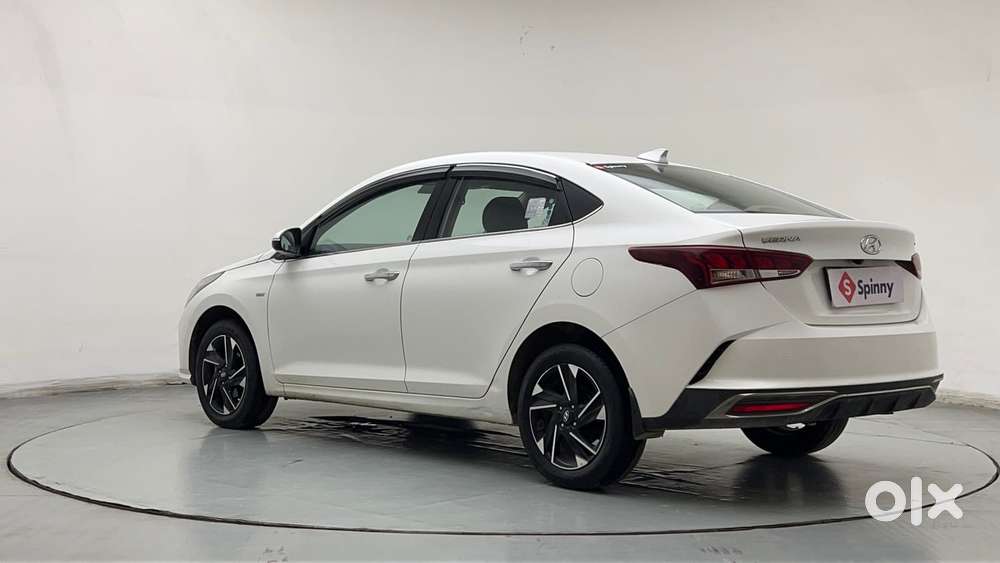 Hyundai Verna 1.5 Sx (o) Vtvt Ivt, 2021, Petrol
