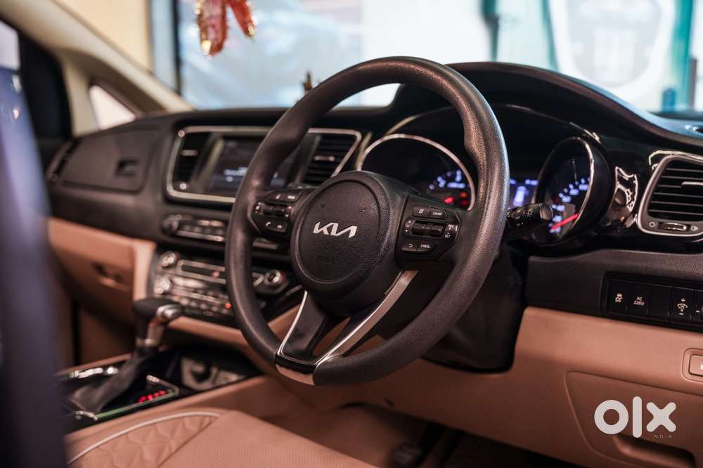 Kia Carnival Limousine, 2021, Diesel