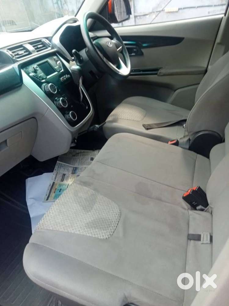 Mahindra Kuv 100 2016-2017 Mfalcon G80 K6, 2016, Petrol