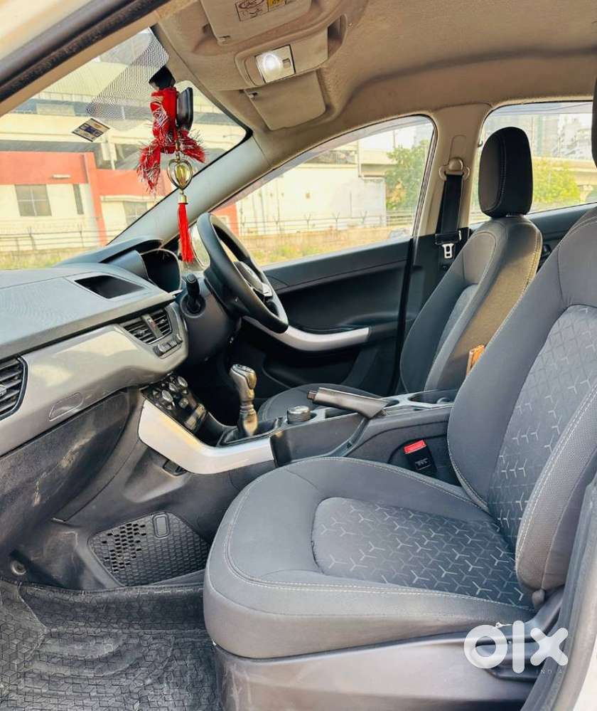 Tata Nexon 1.5 Revotorq Xm (s), 2023, Diesel