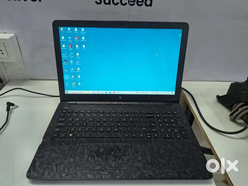 Laptop hp i5 7 gen