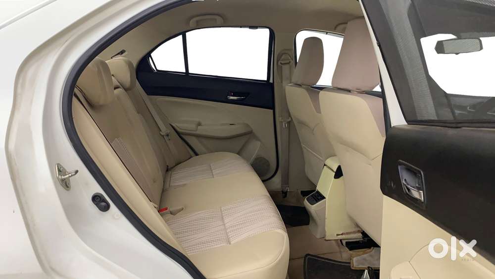 Maruti Suzuki Swift Dzire Amt Vxi, 2022, Petrol