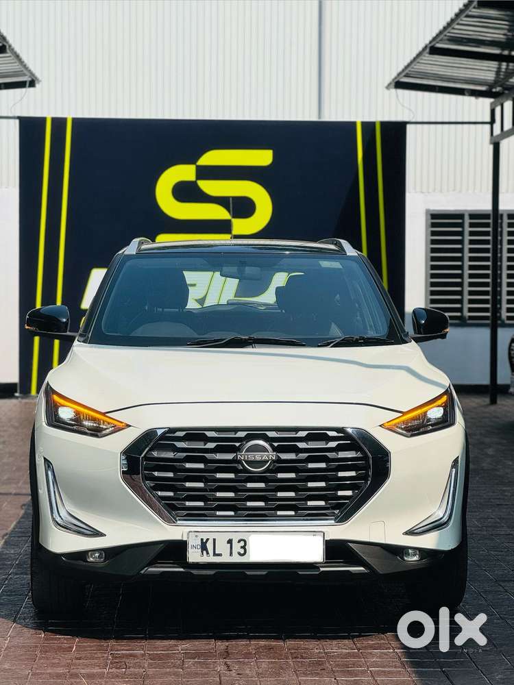 Nissan Magnite 1.0 Xv Premium, 2021, Petrol