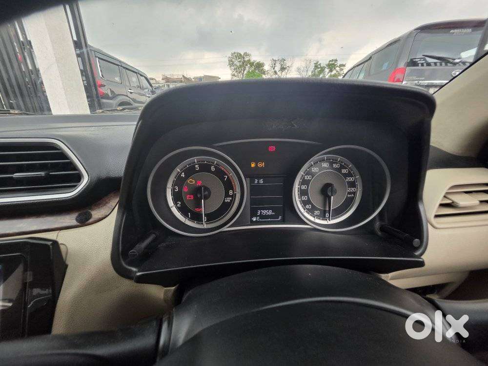 Maruti Suzuki Dzire 1.2 Vxi, 2017, Petrol