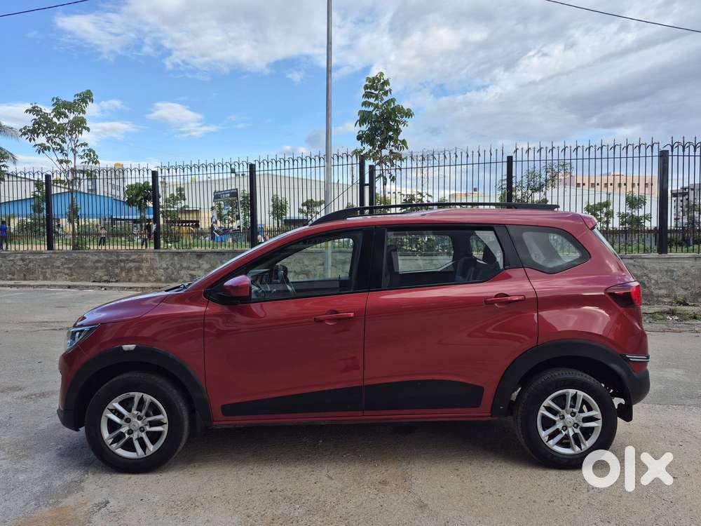 Renault Triber Rxt, 2021, Petrol