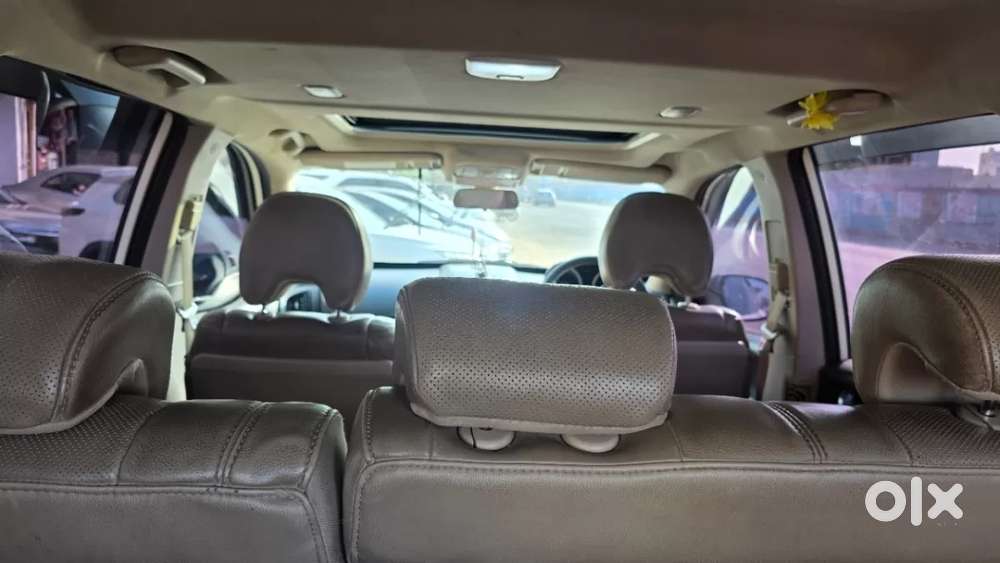 Mahindra Xuv500 At W10 Fwd, 2018, Diesel