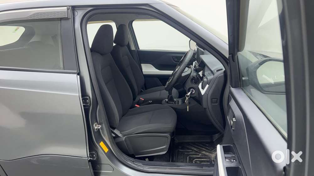 Tata Punch Pure, 2022, Petrol