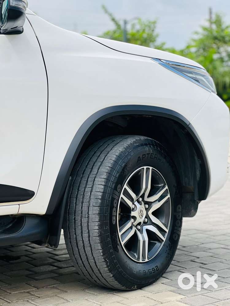 Toyota Fortuner 4x2 At 2.8 Diesel, 2023, Diesel