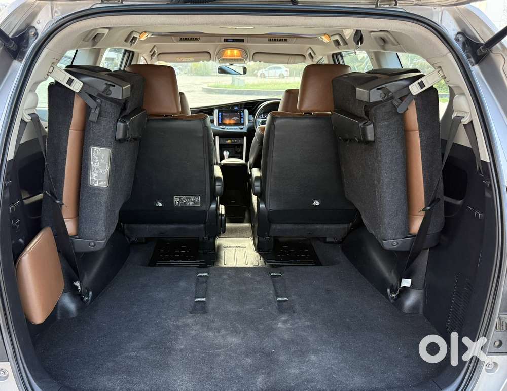 Toyota Innova Crysta 2.8z Automatic, 2018, Diesel