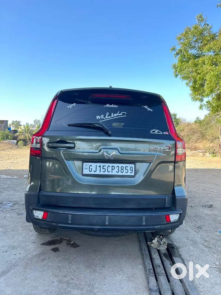 Full Show Room Condition .
New Tyre & Insurances Running
Single Use.