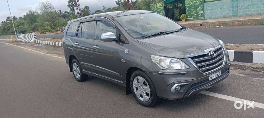 Toyota Innova, 2014