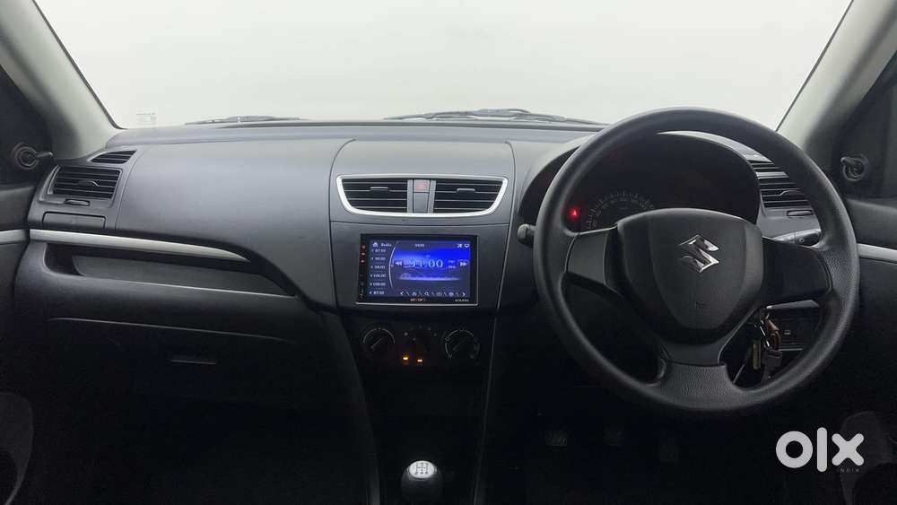 Maruti Suzuki Swift Lxi Optional-o, 2016, Cng & Hybrids