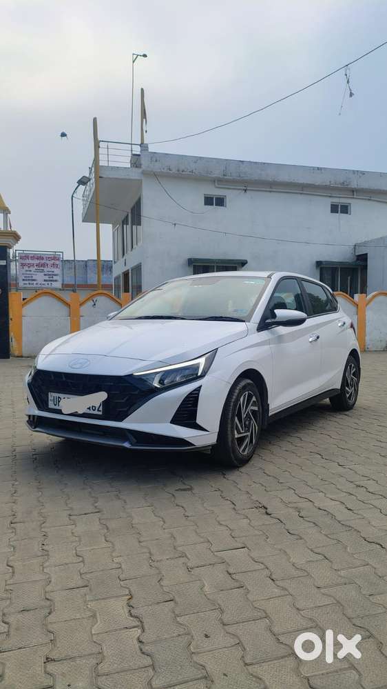 Hyundai New I20 1.2 Asta (o) Ivt, 2025, Petrol