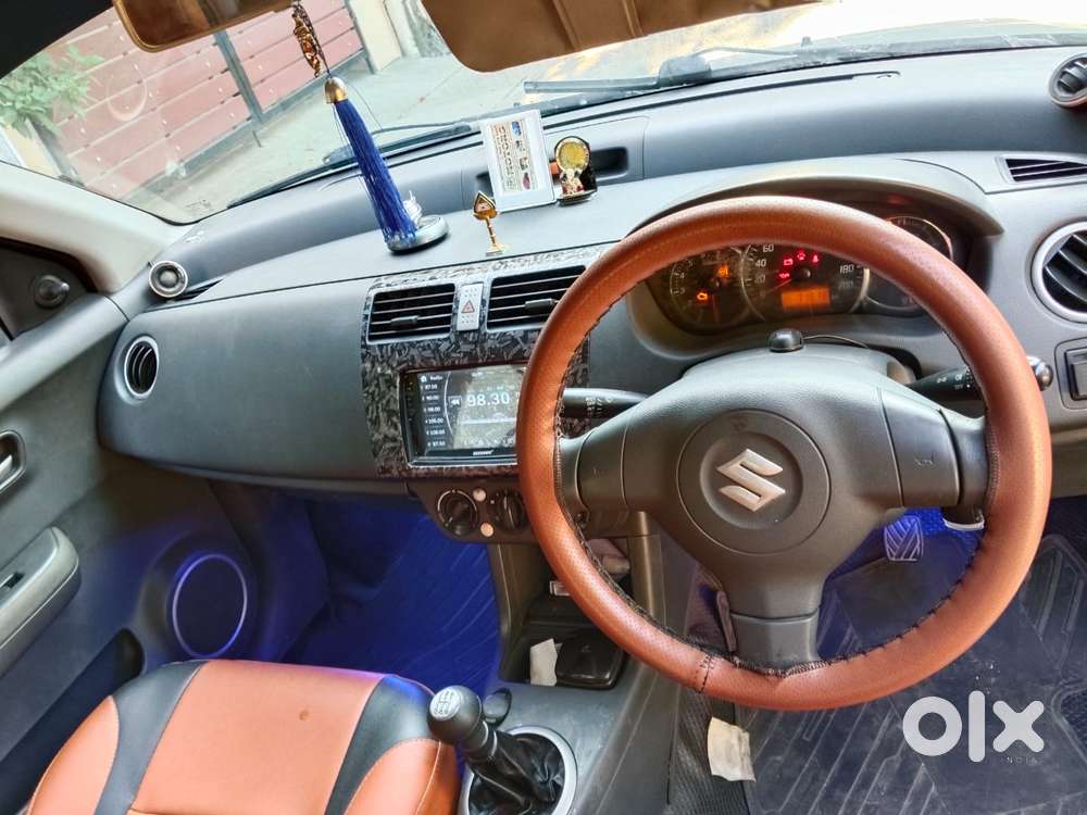 Maruti Suzuki Swift Vxi + Manual, 2008, Petrol