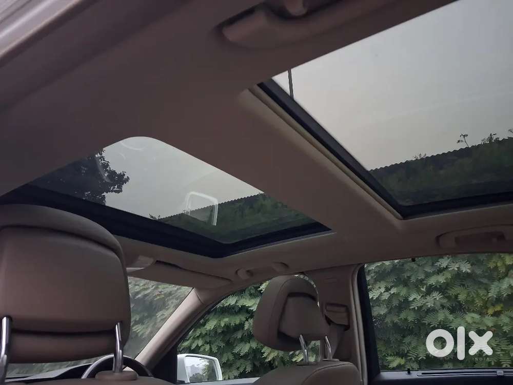 Mercedes-benz C Class 2013 Petrol 25111 Km Driven