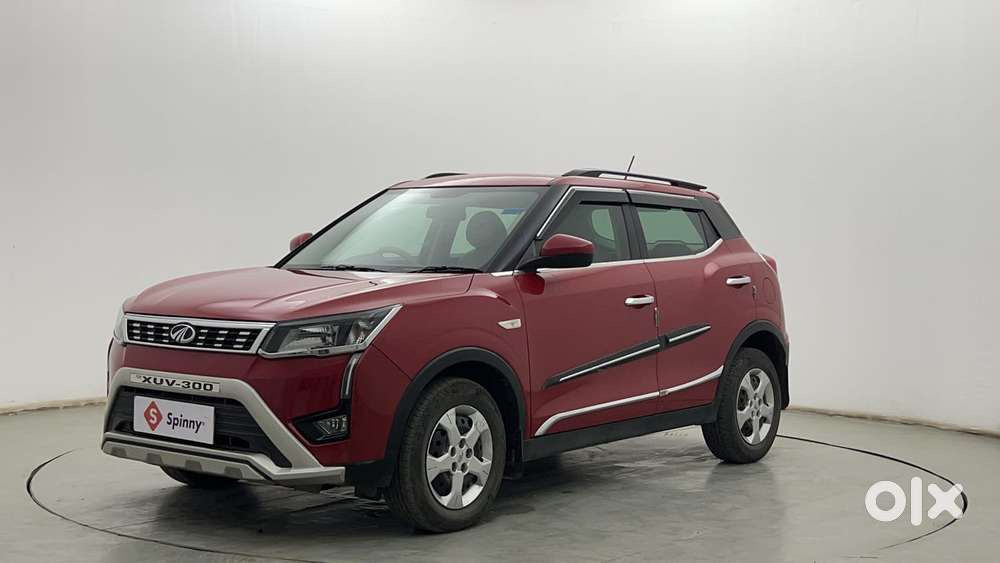Mahindra Xuv300 W6, 2022, Petrol