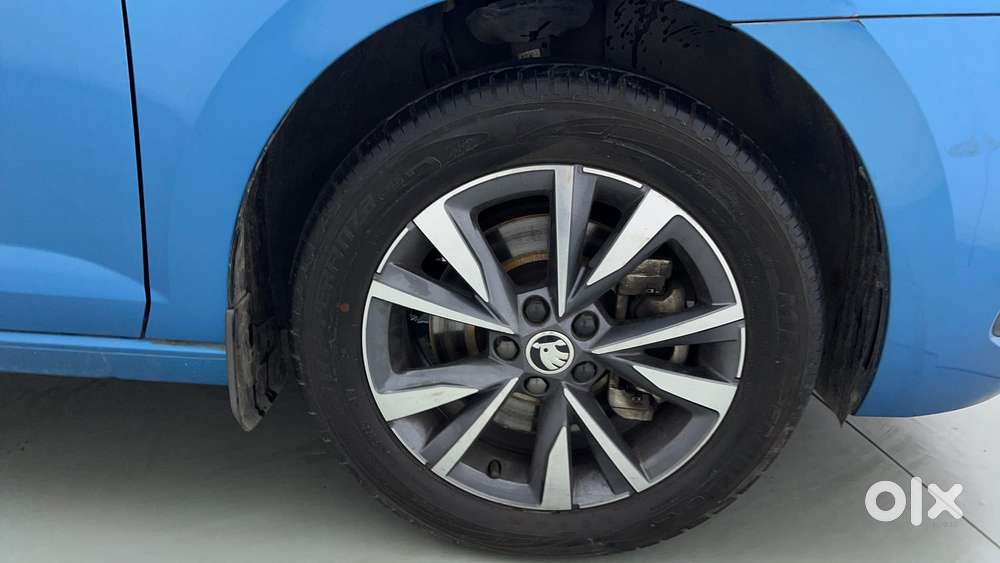 Skoda Slavia Style 1.5l Tsi Dsg, 2022, Petrol
