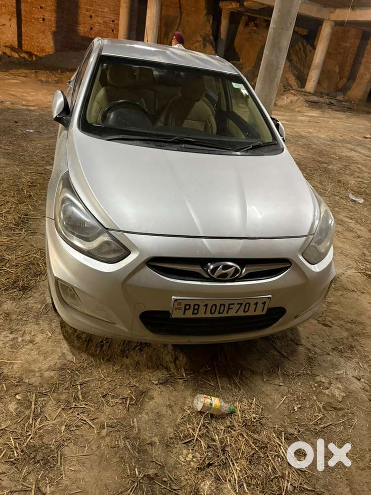 Hyundai Car Diesel 2011