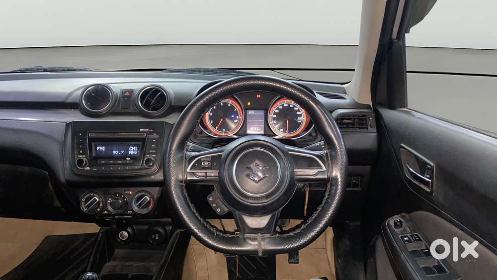 Maruti Suzuki Swift Vxi, 2020, Petrol