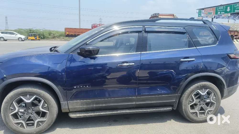 Tata Safari Accomplish X Plus 2025 Diesel Automatic