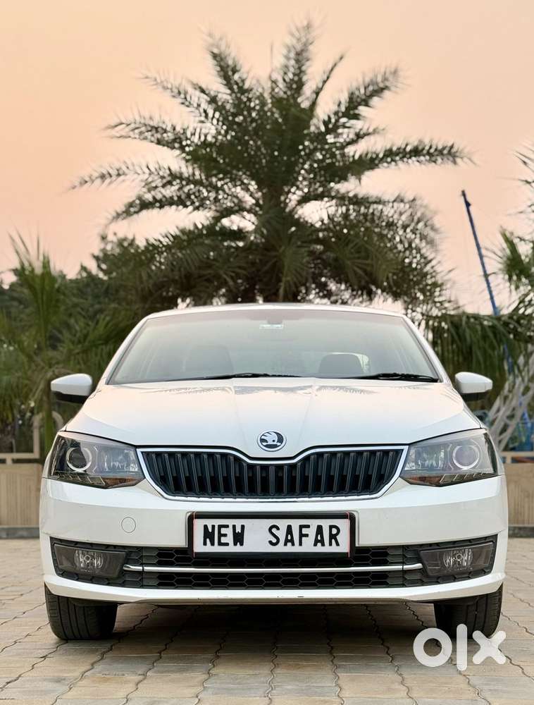 Skoda Rapid 1.0 Tsi Automatic, 2021, Petrol
