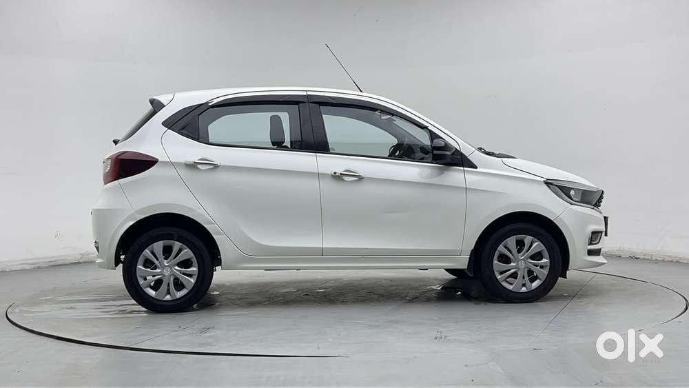 Tata Tiago 1.2 Revotron Xz Plus Cng, 2022, Cng & Hybrids