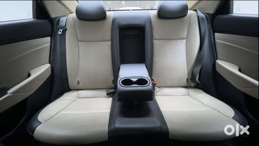 Hyundai Verna 1.5 Sx (o) Vtvt Ivt, 2022, Petrol