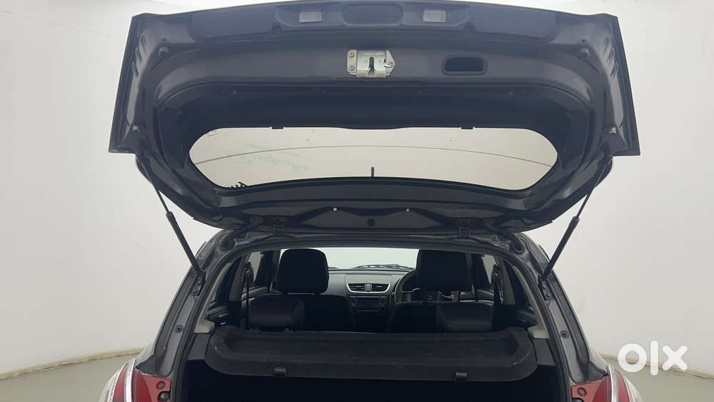 Maruti Suzuki Swift Vvt Vxi, 2016, Petrol