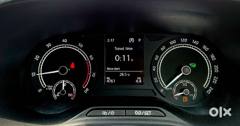 Skoda Slavia Ambition 1.0l Tsi At, 2025, Petrol