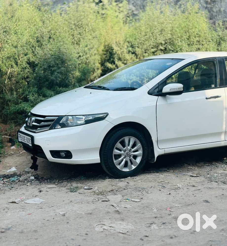 Honda City Cruies Control Show Room Condition
