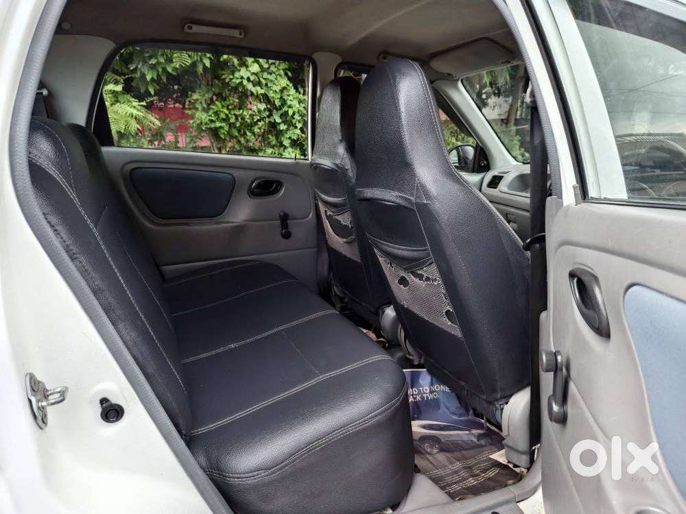 Maruti Suzuki Alto K10 2010-2014 Vxi, 2011, Petrol