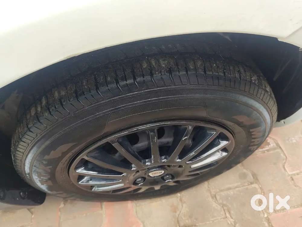 Maruti Suzuki Dzire 2013 Diesel