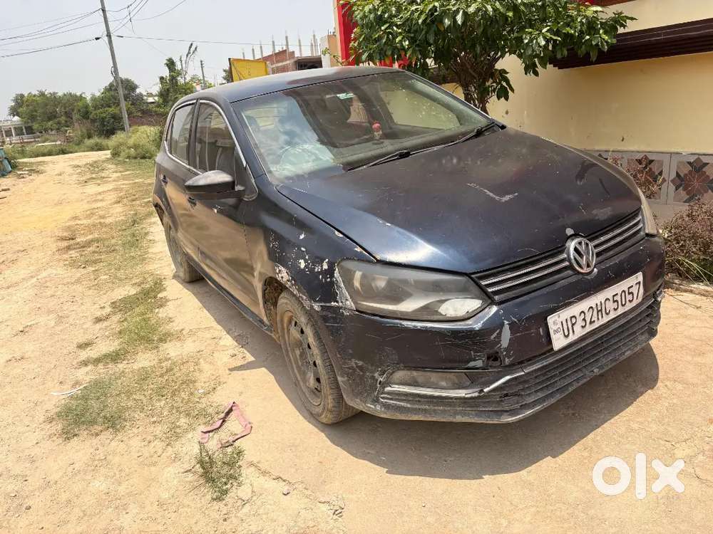 Volkswagen Polo 2015 Diesel 67352 Km Driven Urgent Sell