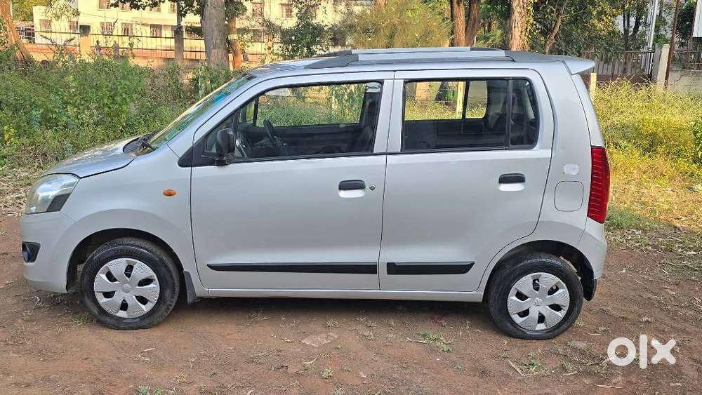 Maruti Suzuki Wagon R Lxi Cng Optional, 2014, Petrol