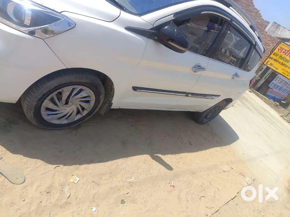 Gadi 1st Class Condition Hai Only Petrol Hai