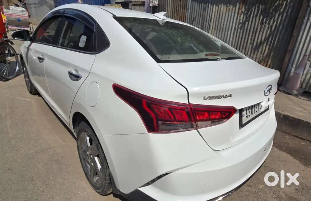 Hyundai Verna 1.5 2021 Petrol Manual