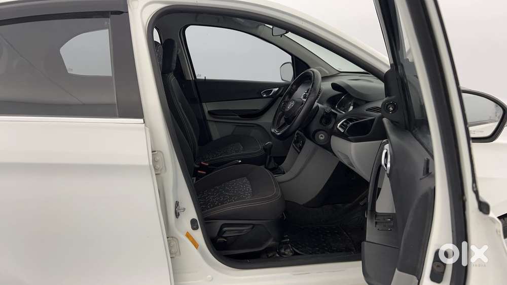 Tata Tiago 1.2 Revotron Xz Plus, 2020, Petrol